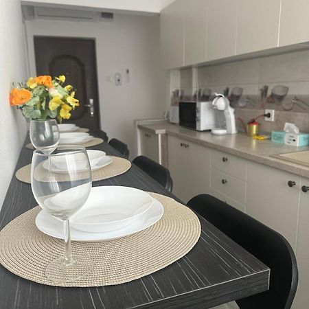 Apartament 2 Cam Cetate Alba Iulia Exterior foto