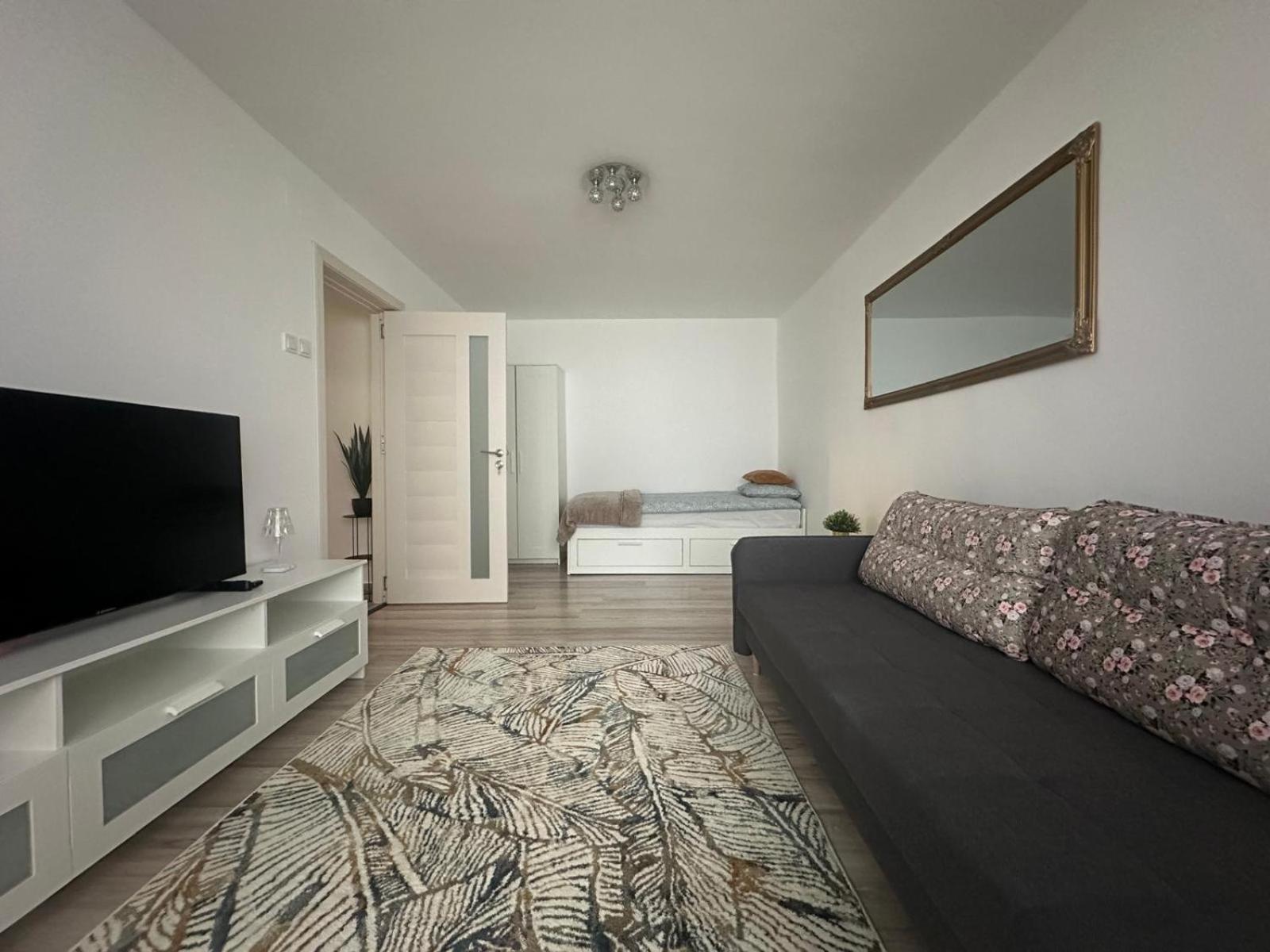Apartament 2 Cam Cetate Alba Iulia Exterior foto